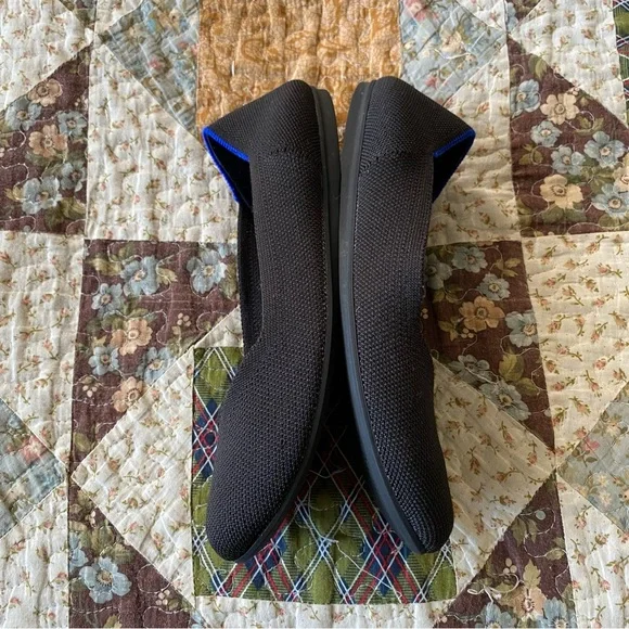 Rothy's The Flat in Black Solid, made from recycled plastic bottles, women’s 7 - Picture 6 of 6